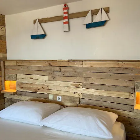 Apartament Markica *